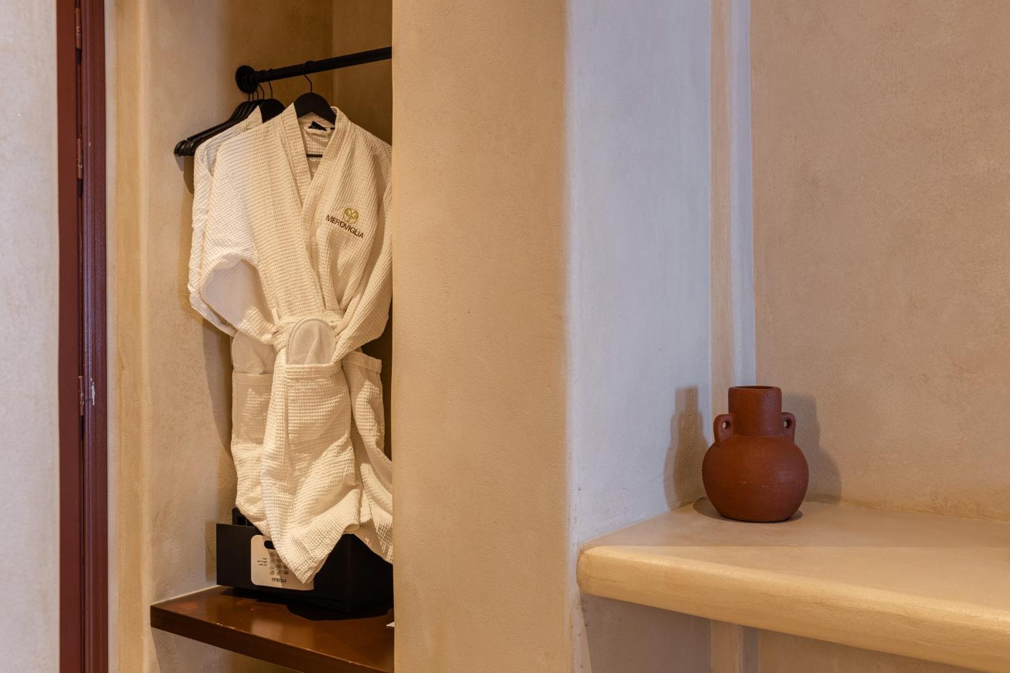Meroviglia Boutique Hotel Imerovigli  Pokój zdjęcie